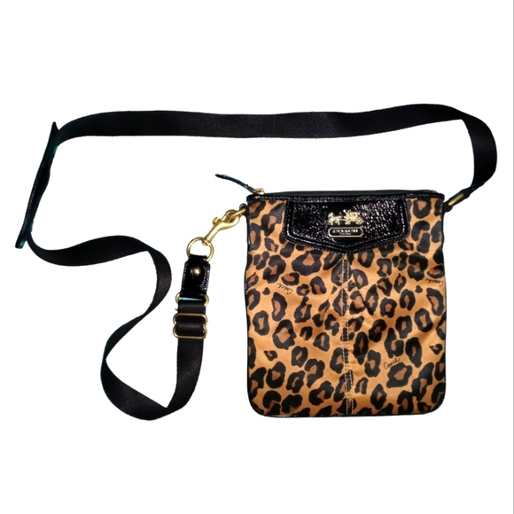 COACH Bag, Ocelot print on sateen finish. Cross body. Y2K. Very Good Cond. - Picture 4 of 9